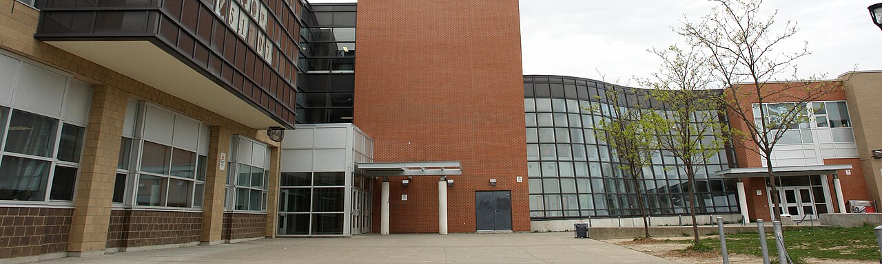 Earl Haig Secondary School exterior